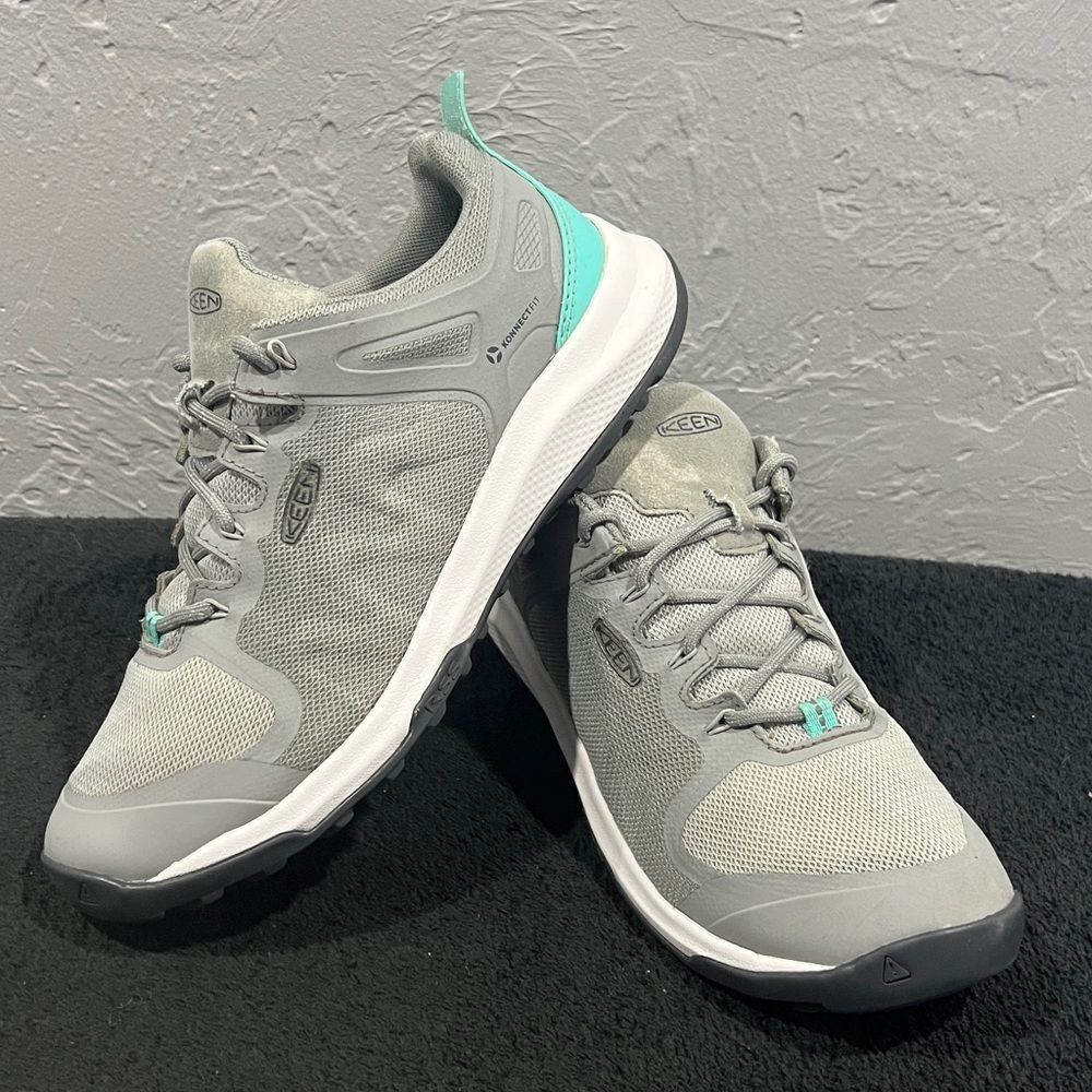 Keen Women's Athletic Sneakers in Gray with Aqua Highlights